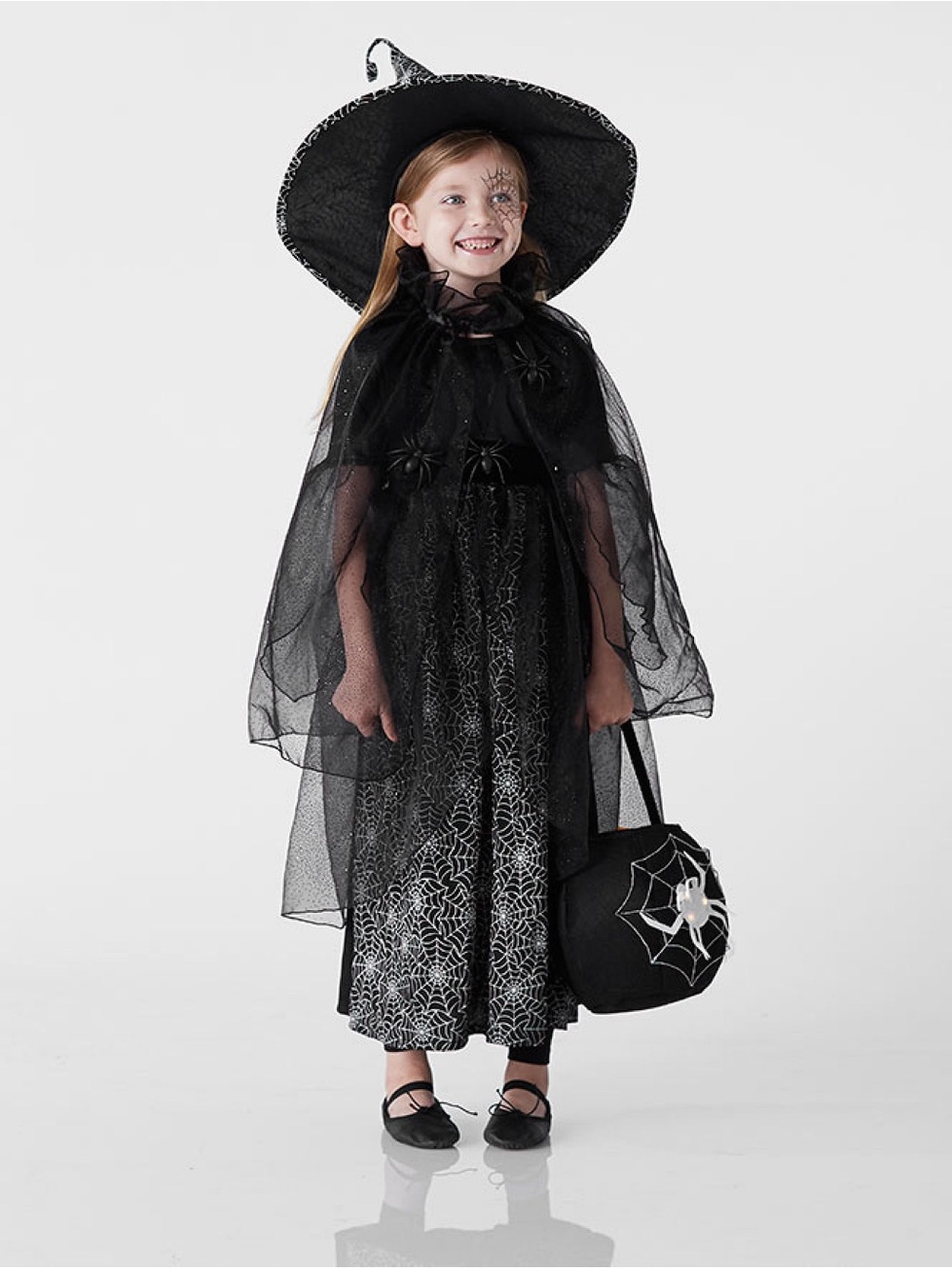 NWOT Pottery Barn Kids Black Spiderweb Witch Costume with Cape glow in the dark